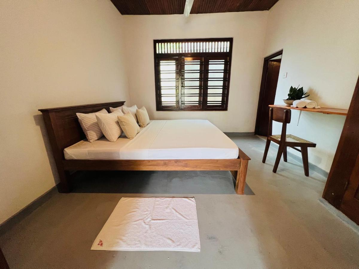 Bed and Breakfast Sea Frame By Walkseylon Хиккадува Экстерьер фото